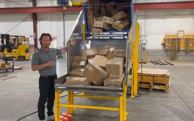Tall Bucket Parcel Unloader for Various Sized Containers